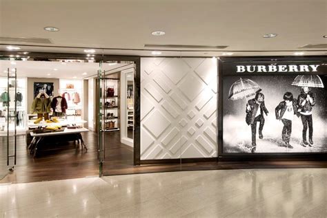 Burberry open first childrenswear store in kuwait.